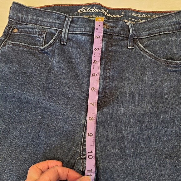 Eddie Bauer high rise slim straight slightly curvy jeans - Picture 3 of 10